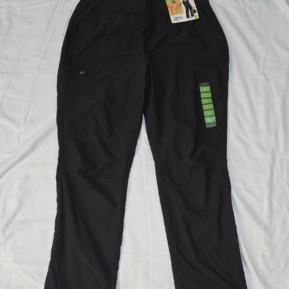 ZeroXposur Women's Black Straight Leg Pants